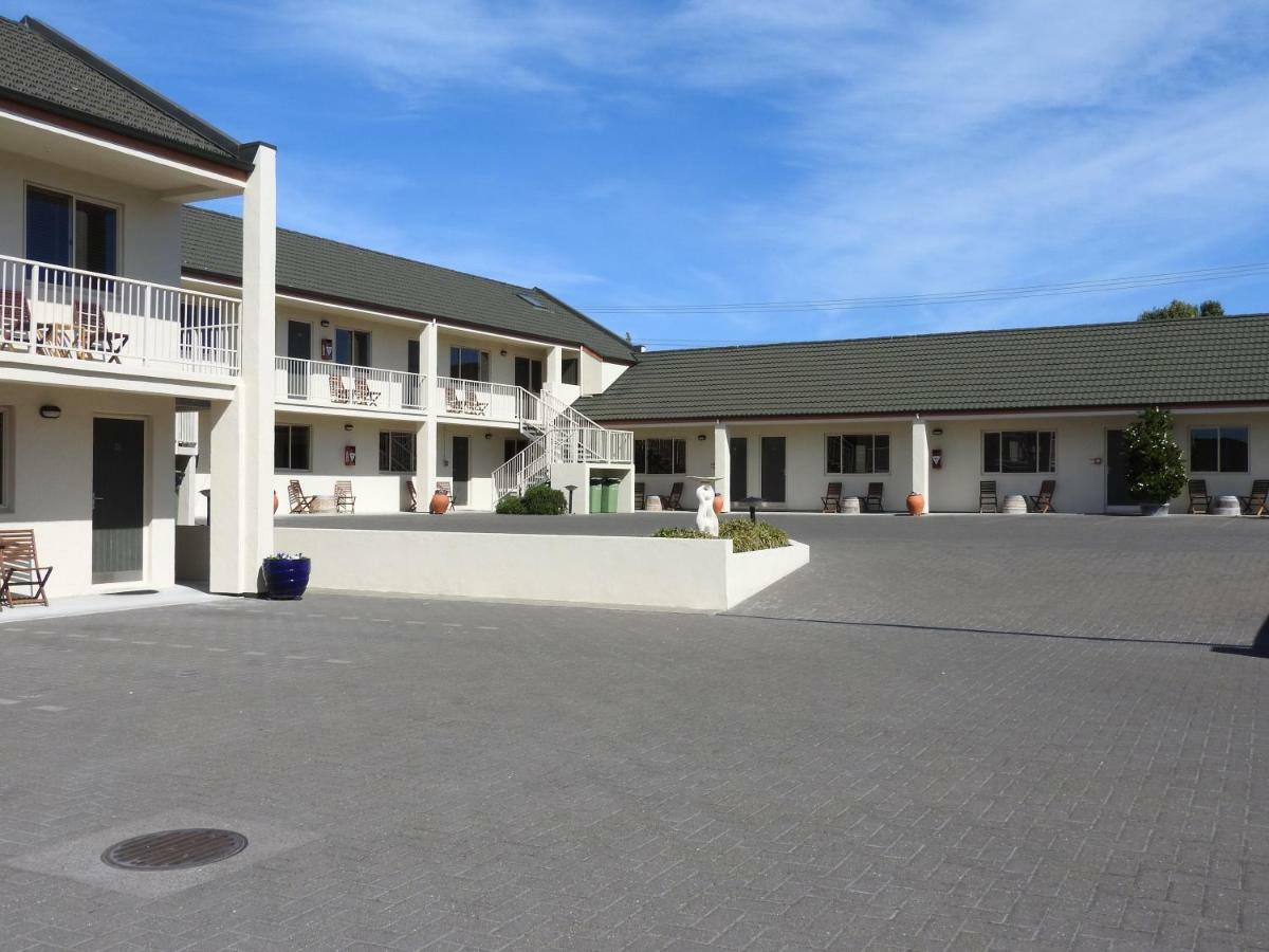 Wine Country Motel Хавлок-Норт Экстерьер фото